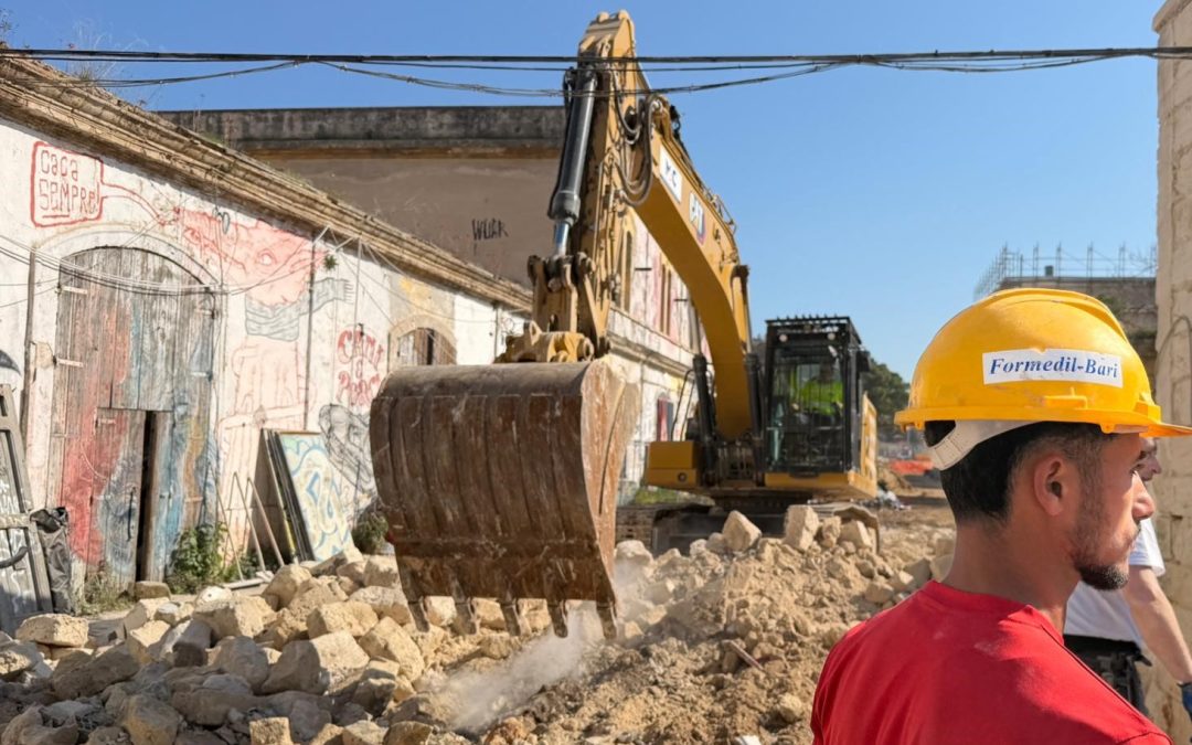 Ex Caserma Rossani: aperto il primo varco pubblico da via Giulio Petroni di accesso a parco, Accademia, Polo bibliotecario, Piazza d’Arti e Casa della Cittadinanza