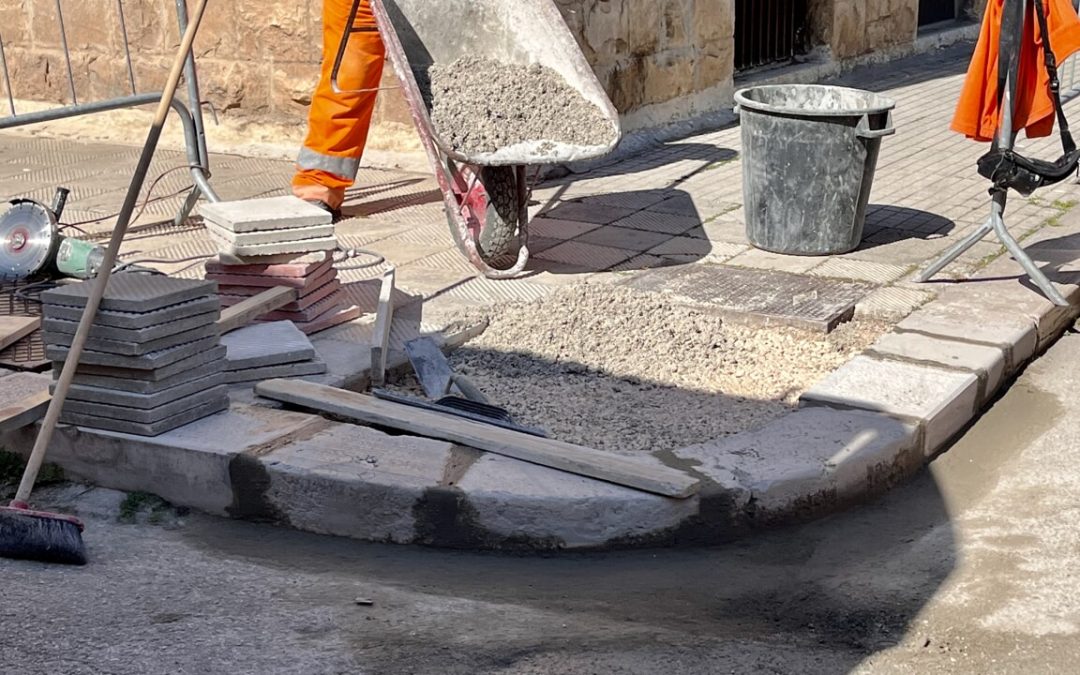 Programmazione degli interventi di manutenzione strade e marciapiedi nei cinque Municipi: la giunta approva l’atto di indirizzo e le delibere di approvazione dei progetti esecutivi 